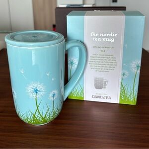 DAVIDsTEA David’s Tea Dandelion Blue Nordic Tea Mug with Infuser and Lid